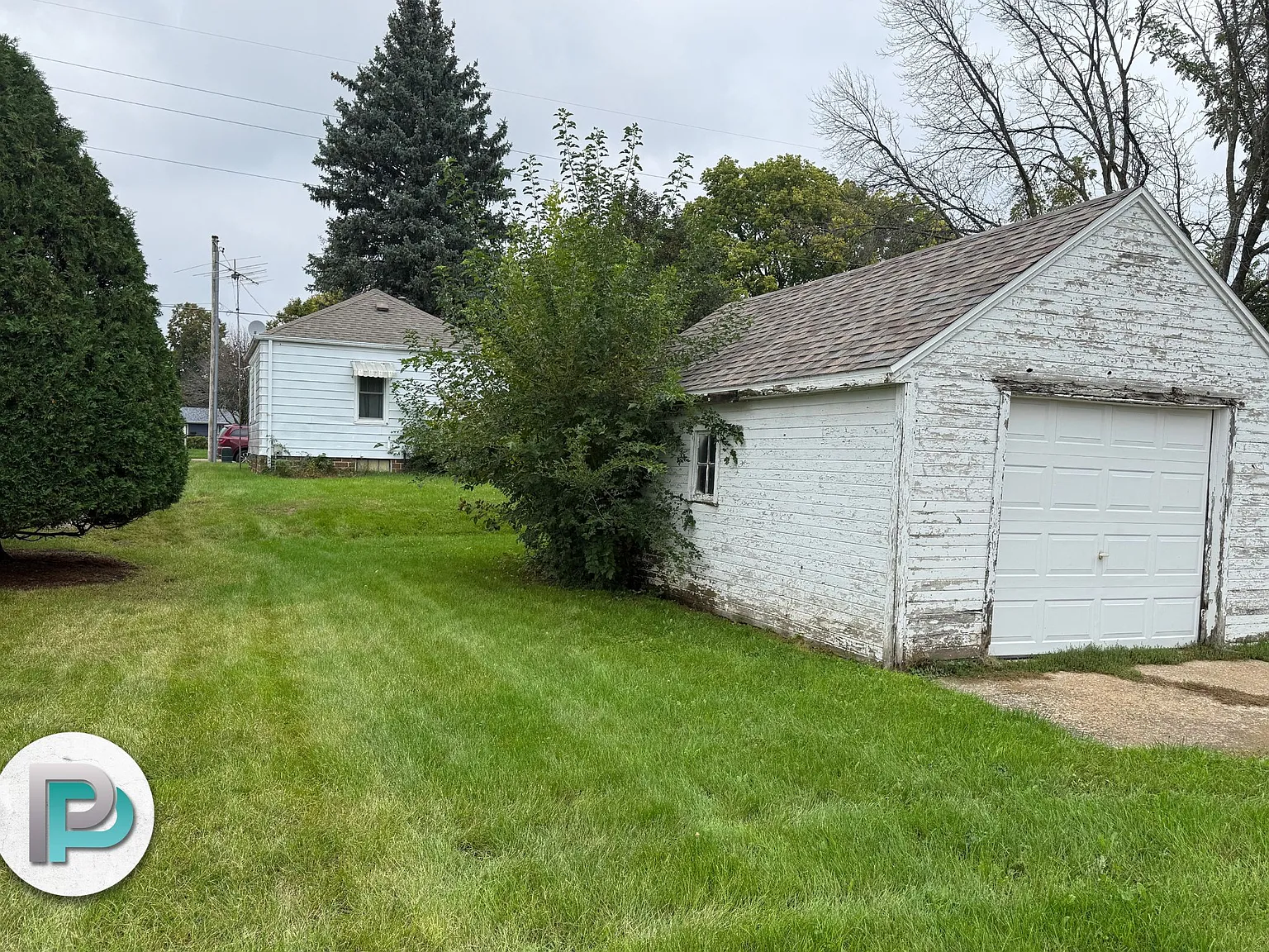 2 bed, 472 sqft, $800 — Photo 3