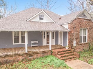 2289 Perk Silver Run Rd, Perkinston, MS 39573