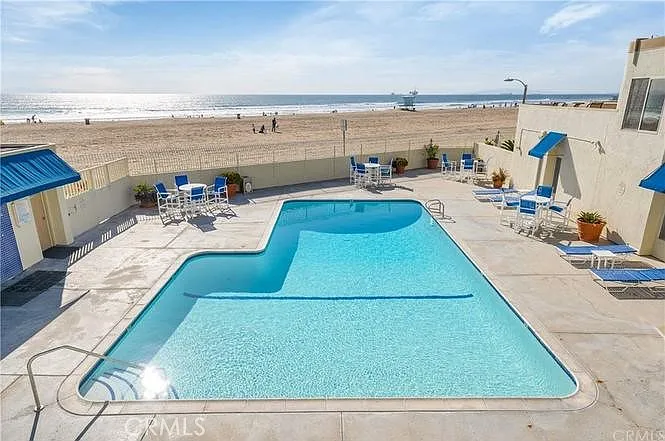 711 Pacific Coast Hwy #325 — Photo 1