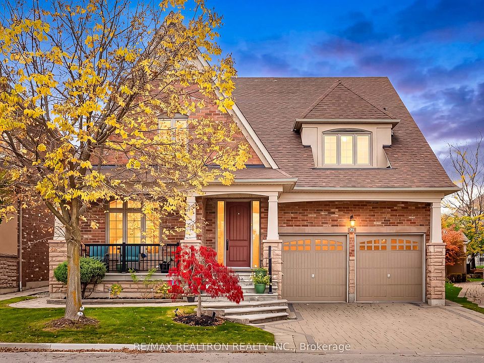 1st image of 71 Glengordon Cres