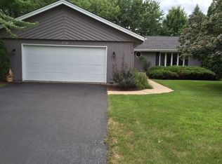 3178 N Trainer Rd, Rockford, IL 61114