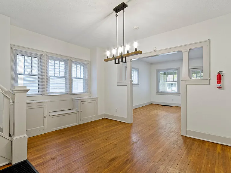 427 N Bancroft St — Photo 7