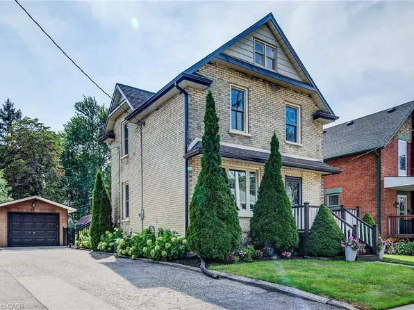 12 Queen Mary St, Wilmot, ON N3A 2C2