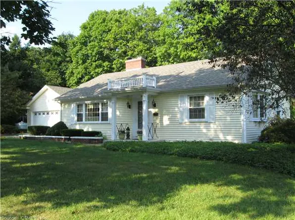 20 Overlook Dr, Mansfield, CT 06250