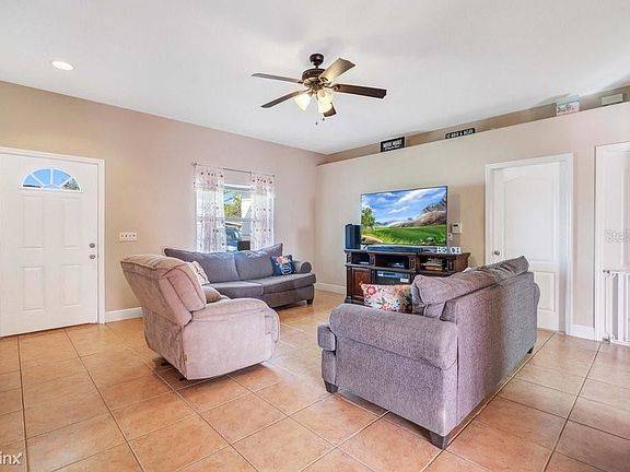4th image of 4295 Thor Ave