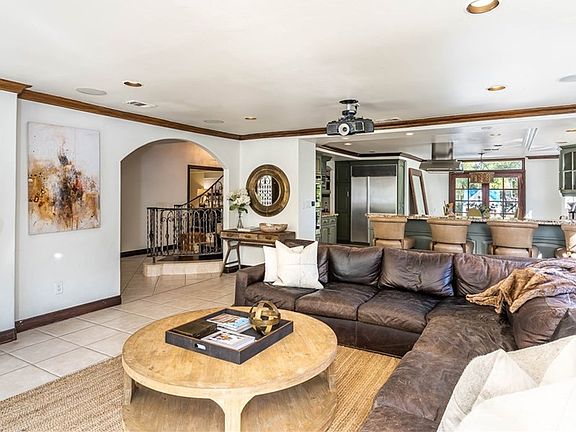 4th image of 23705 Park Belmonte