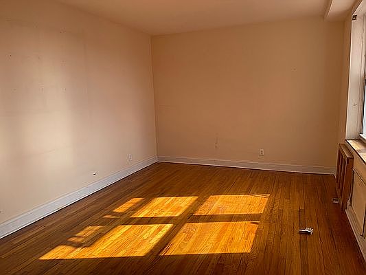 3rd image of 40-15 81st St #B47