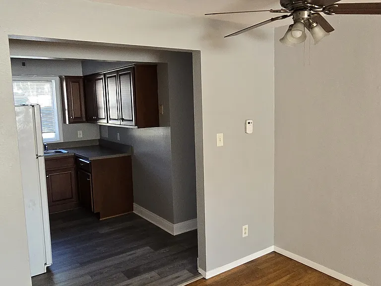 23714 W Chicago St #200 — Photo 3