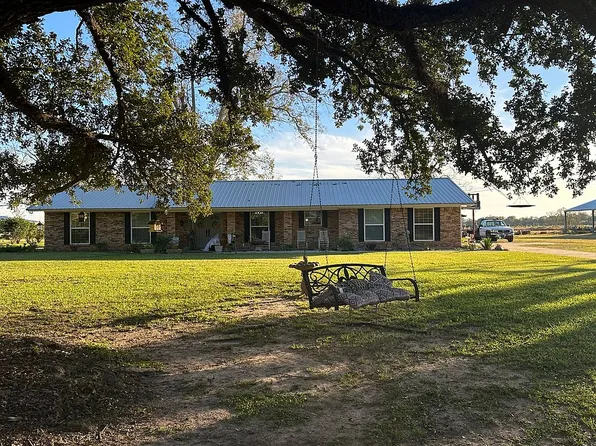 1640 Highway 1181, Plaucheville, LA 71362