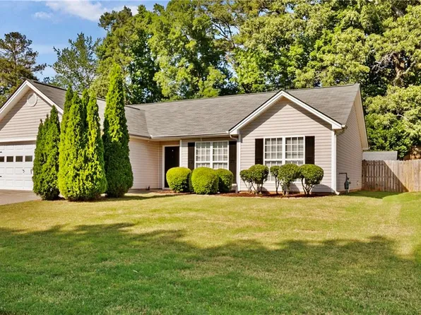 134 Amelia Garden Way, Lawrenceville, GA 30045