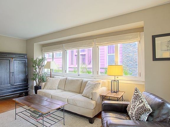 Lovely and bright with original windows