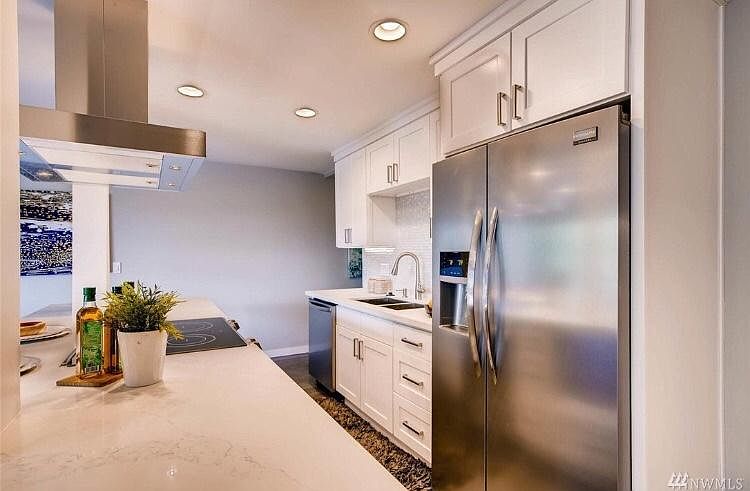 Sophisticated chef's kitchen