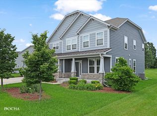 4335 Littleleaf Rd, Naperville, IL 60564