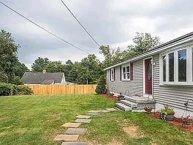383 Wadleigh Falls Rd — Photo 8