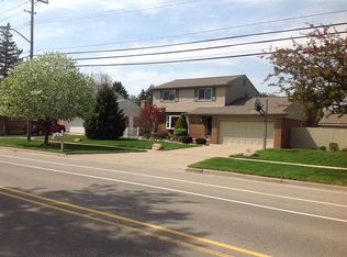 479 Willis Rd, Saline, MI 48176