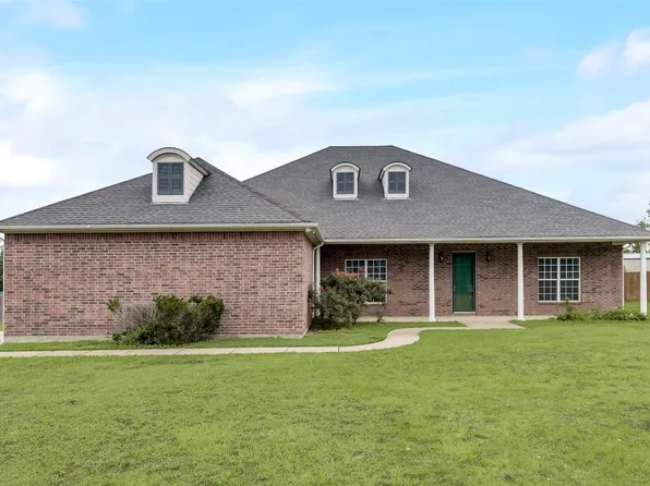 410 Thorntree Dr, Ovilla, TX 75154