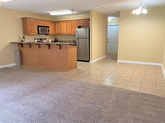 5th image of 451 Sandy Oak Dr