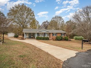 1284 Rockcrest Ct, Concord, NC 28027
