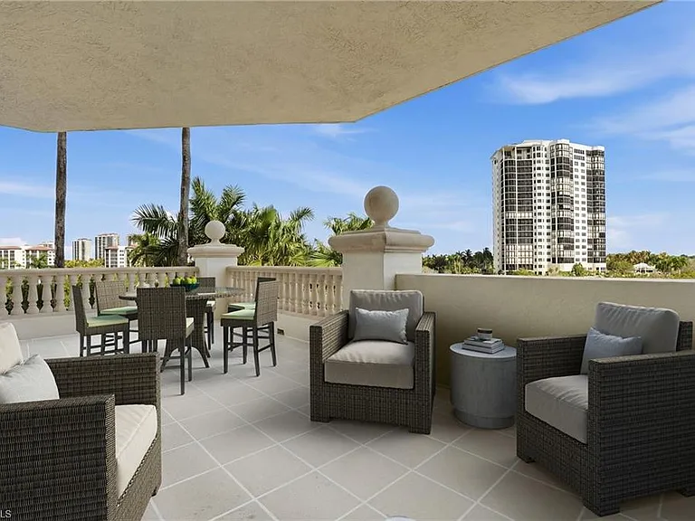 5051 Pelican Colony Blvd #301 — Photo 15