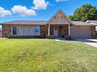 8626 S 65th East Pl, Tulsa, OK 74133