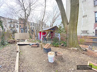 Rented by ZealEstate Group Inc