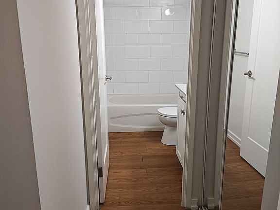 5th image of 10515 99th Ave NW #206
