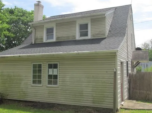 916 Reading Ave, Boyertown, PA 19512