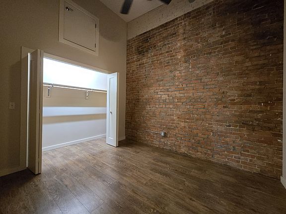 5th image of 103 W Michigan Ave APT 3C