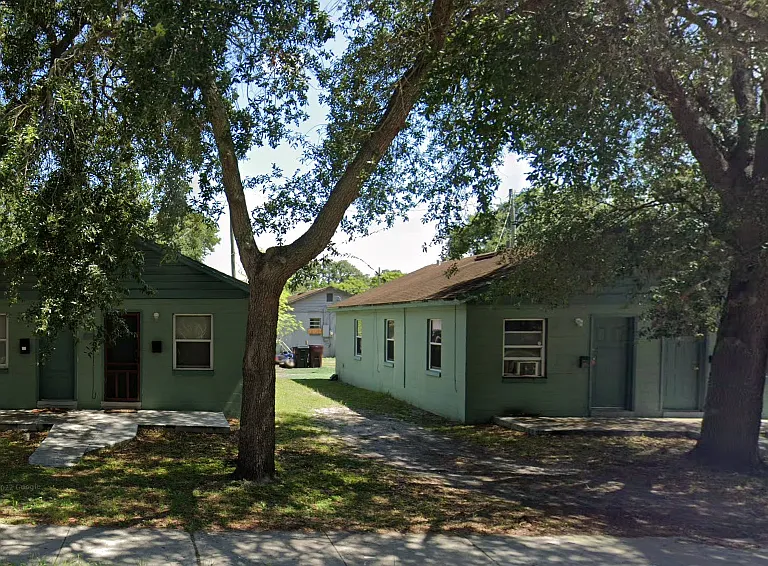 905 W Anderson St #B — Photo 4