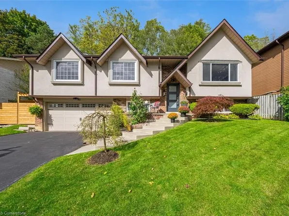 46 Terrace Dr, Hamilton, ON L9H 3X2