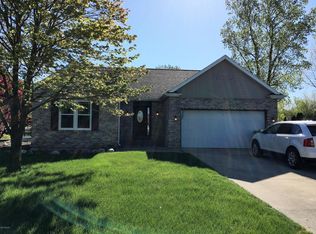 68271 Eagle Lake Rd, Edwardsburg, MI 49112