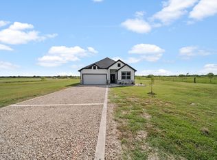 290 Toth Rd, Ennis, TX 75119