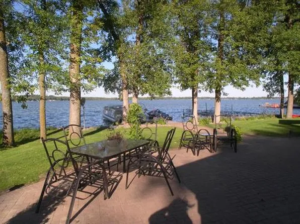 50768 Lakeview Dr, Rush City, MN 55069