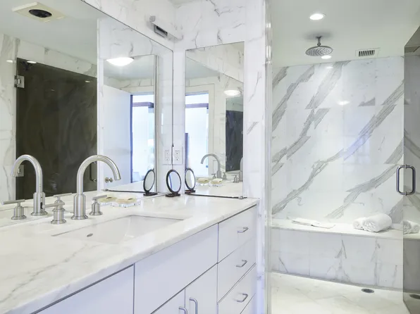 870 United Nations Plaza image 12 of 19