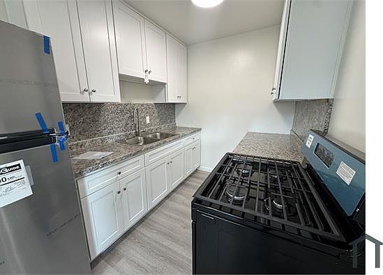 3rd image of 12817 Barbara Ann St APT 5
