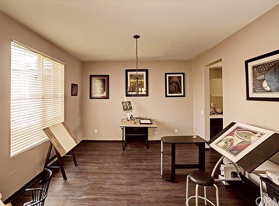 5th image of 26673 Emerald Ave
