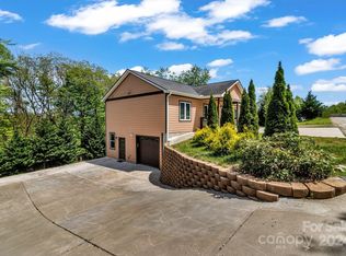 117 Cherry Meadows Way, Asheville, NC 28806