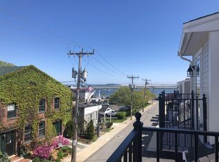 23 Howland St #6, Plymouth, MA 02360