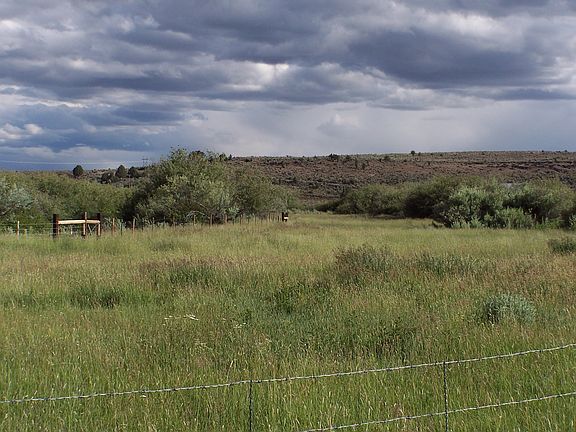Silvies River frontage