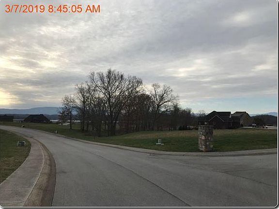 4th image of 109 Luxury Ln