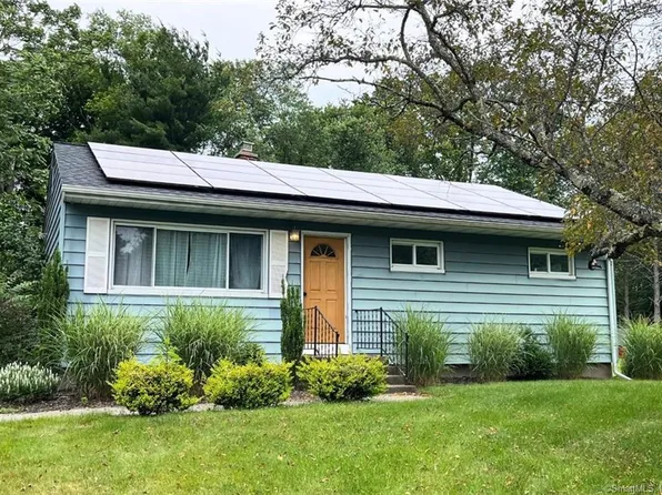 91 Alexander Drive, Colchester, CT 06415