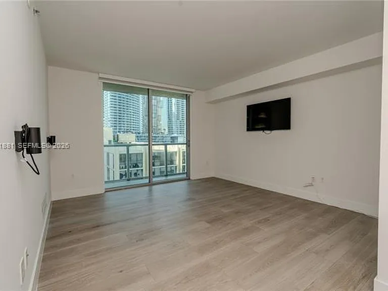 500 Brickell Ave #1407 — Photo 15