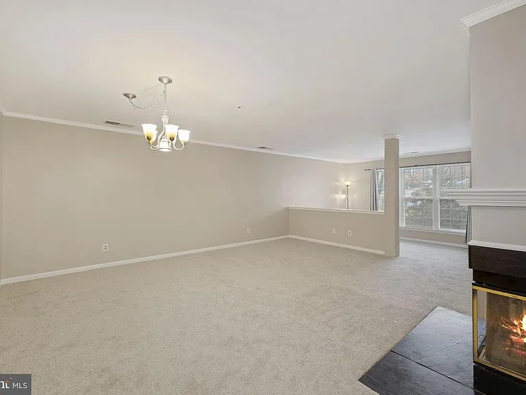 244 S Reynolds St #306 — Photo 7