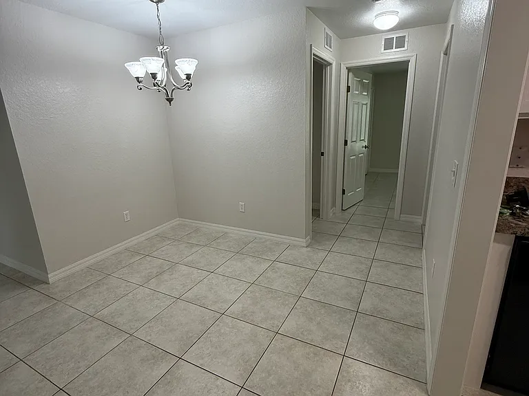 2915 India Palm Dr — Photo 5