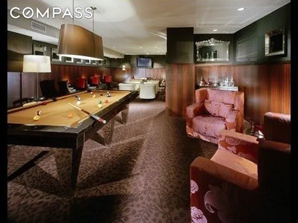 88 Greenwich Street 501 image 12 of 13