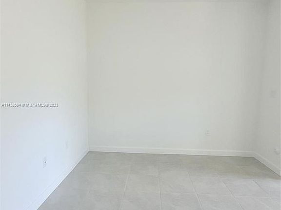 5th image of 24563 SW 117th Ct #245
