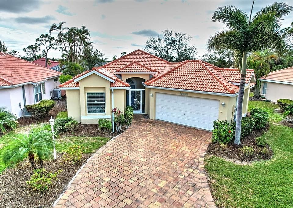 1st image of 3985 Cape Cole Blvd