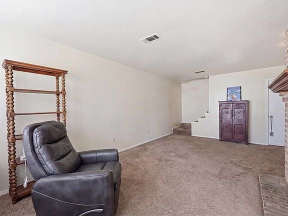 5th image of 8475 Glen Meadow Ln