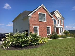 20 Indian Cir, Holliston, MA 01746