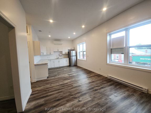 5th image of 9 Queen St W #202